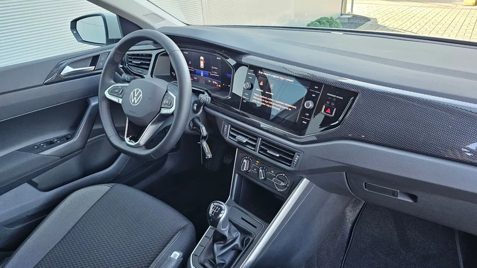 VOLKSWAGEN Polo Polo 1.0 MPI Life Plus Nowy