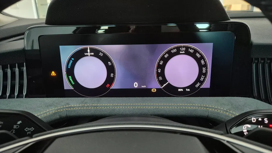 SKODA Superb Superb 1.5 TSI Plug-in Hybrid Edition 130 DSG