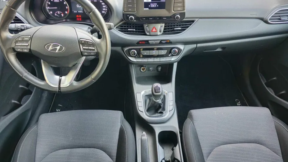 HYUNDAI i30 i30 1.0 T-GDI Modern