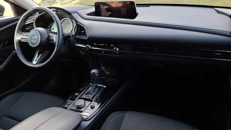 MAZDA CX-30 CX-30 2.0 mHEV Hikari 2WD aut