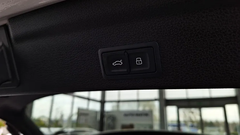 AUDI Q3 Q3 40 TDI Quattro S Line S tronic