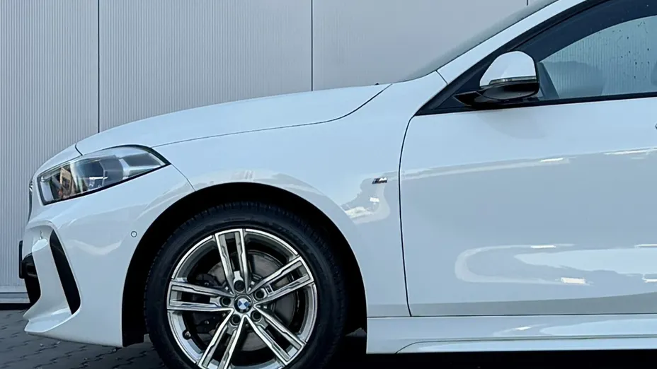 BMW Seria 1 118i M Sport aut
