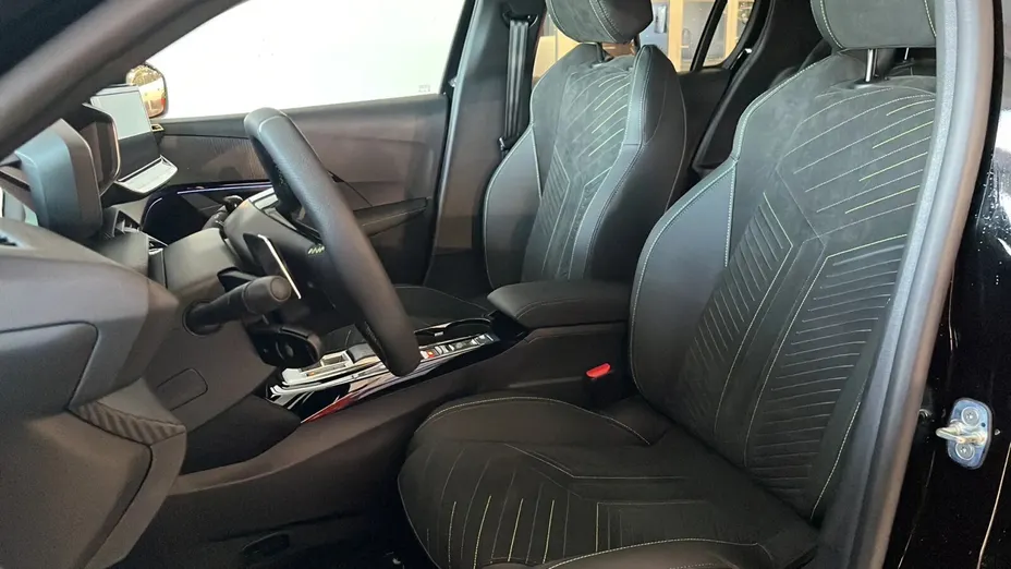 PEUGEOT 208 208 1.2 mHEV GT Nowy