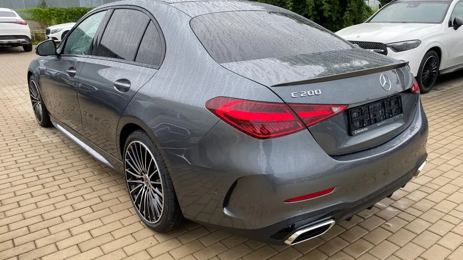 MERCEDES-BENZ C Klasa C 200 mHEV 4-Matic AMG