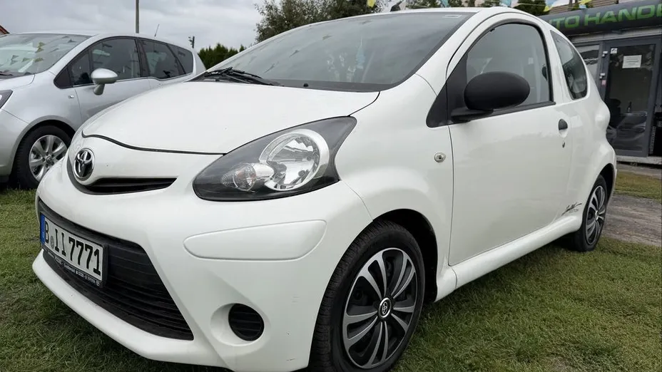 TOYOTA Aygo -