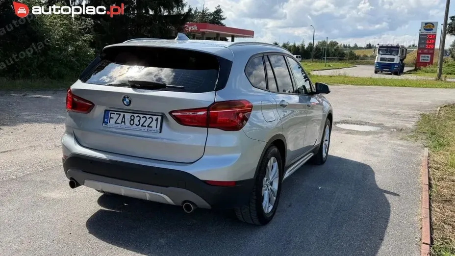 BMW X1 -