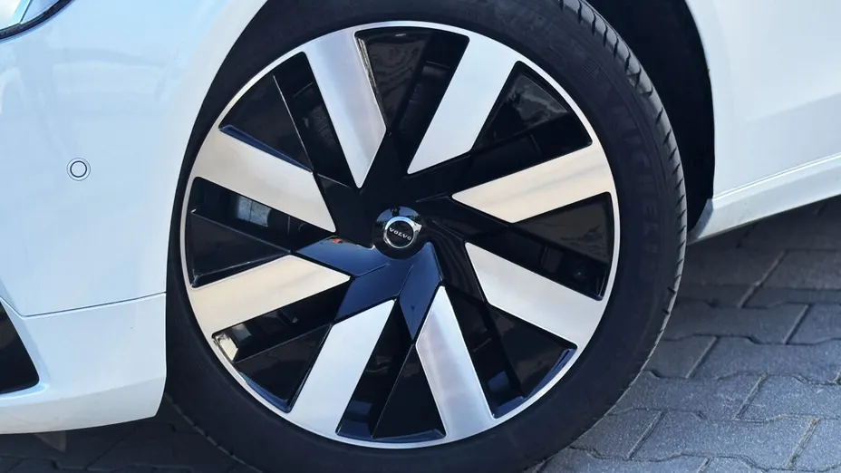 VOLVO V90 V90 T6 AWD Plug-In Hybrid Plus Dark aut