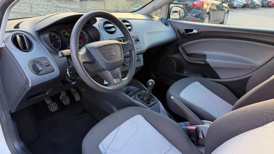 SEAT Ibiza Ibiza 1.4 16V Sport