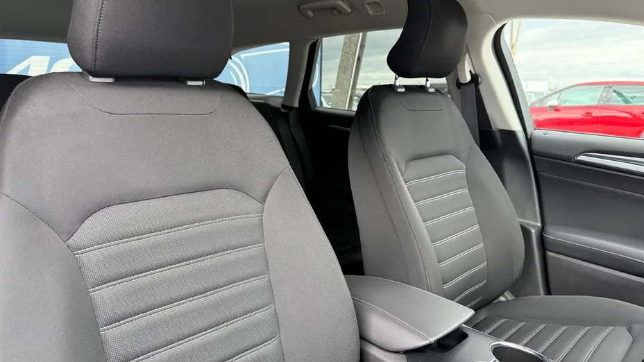 FORD Mondeo -
