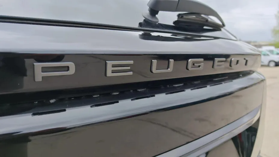 PEUGEOT 2008 2008 PureTech mHEV Allure e-DCS6 Nowy