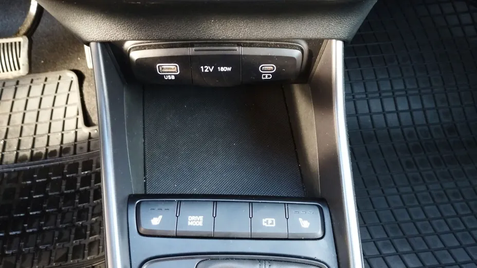 HYUNDAI i20 i20 1.0 T-GDi Modern DCT