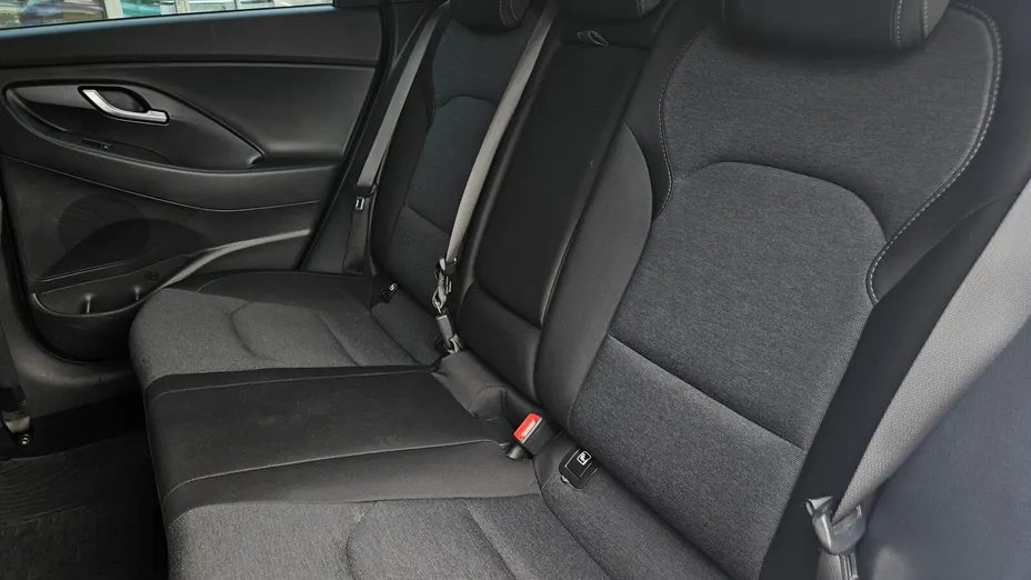 HYUNDAI i30 i30 1.5 T-GDI 48V Smart