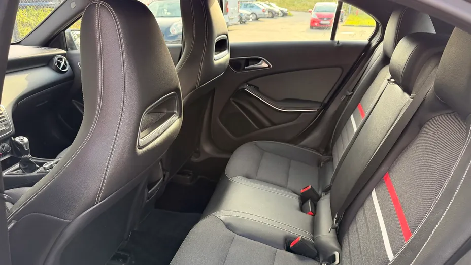 MERCEDES-BENZ A Klasa A 180 BlueEff. Edition Style