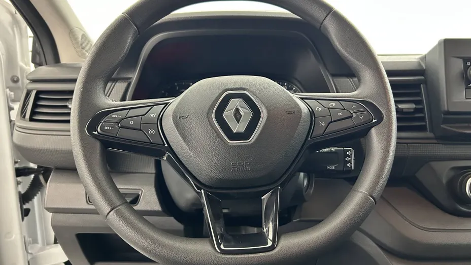 RENAULT Trafic -