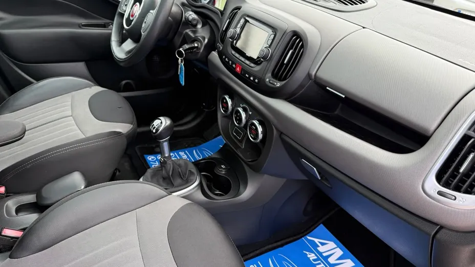 FIAT 500L -
