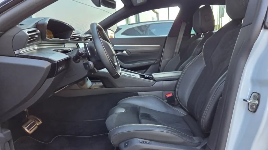 PEUGEOT 508 508 1.6 PureTech HYbrid4 Peugeot Sport Engineered EAT8