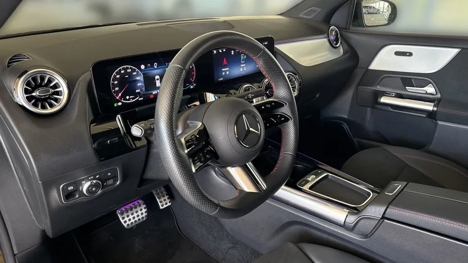 MERCEDES-BENZ GLA GLA 200 mHEV AMG Line 7G-DCT