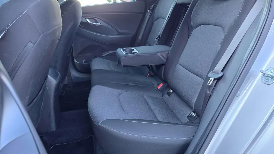 HYUNDAI i30 i30 1.0 T-GDI Smart