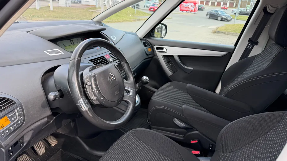 CITROEN C4 C4 1.6 VTi Exclusive