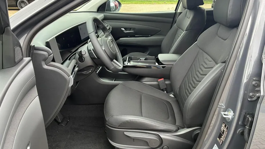 HYUNDAI Tucson -