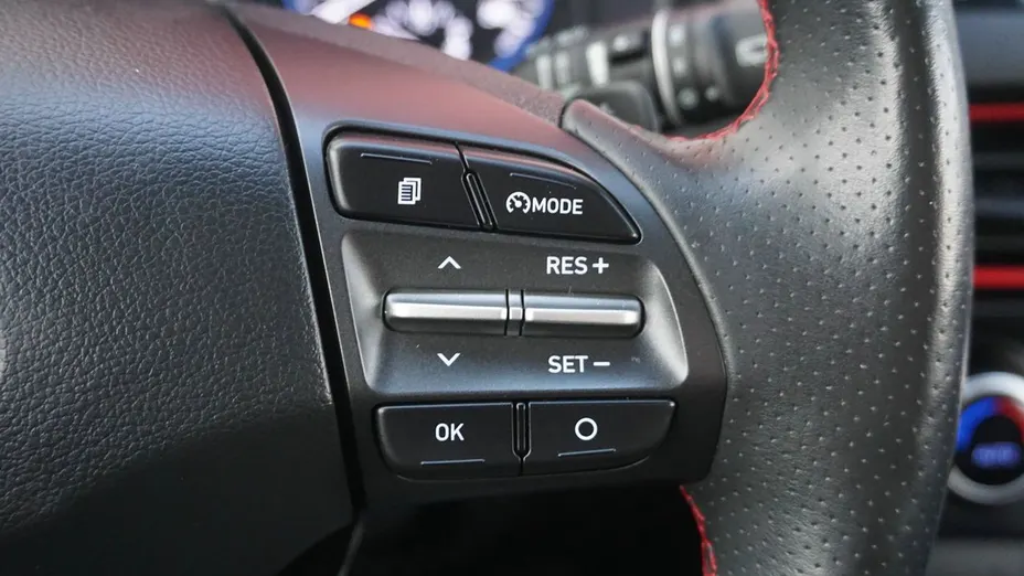 HYUNDAI Kona Kona 1.6 GDI Hybrid Premium DCT