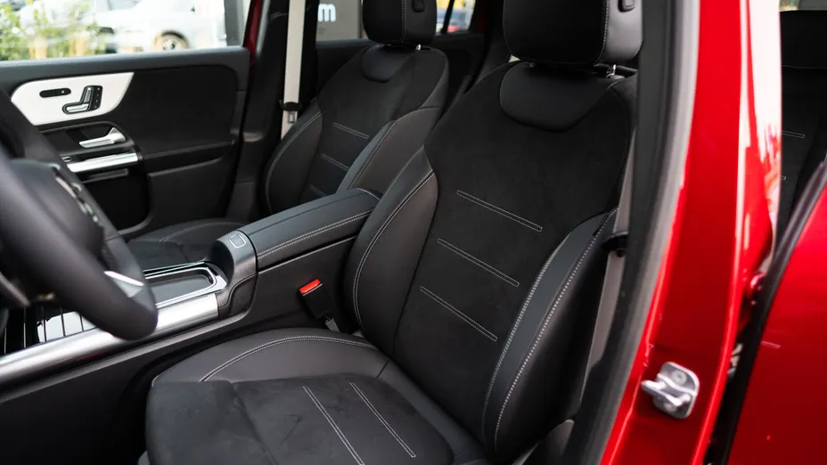 MERCEDES-BENZ GLA GLA 200 mHEV AMG Line 7G-DCT