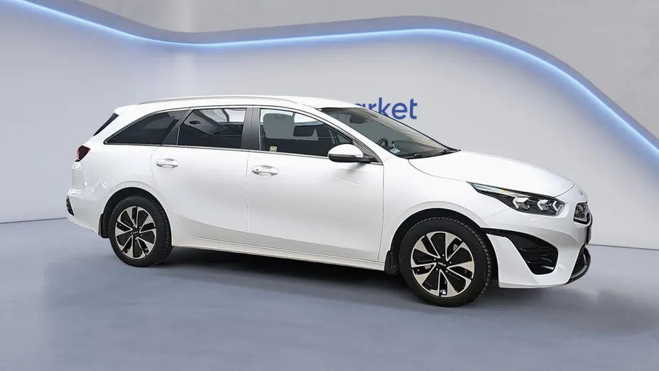 KIA Cee'd Ceed 1.6 GDI PHEV L DCT