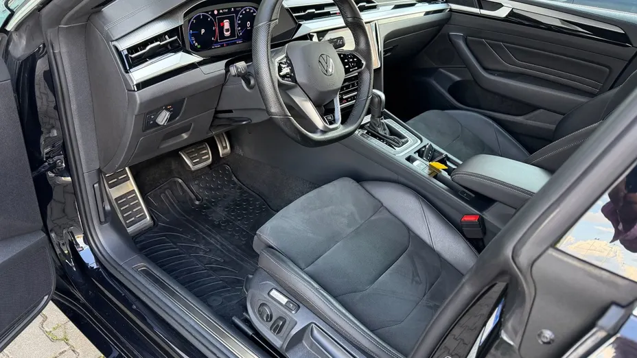VOLKSWAGEN Arteon -