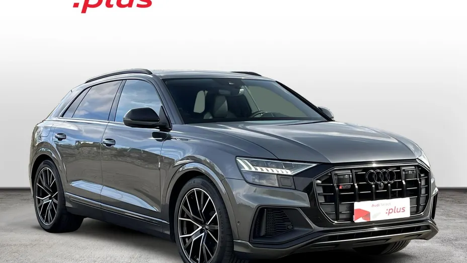 AUDI SQ8 -