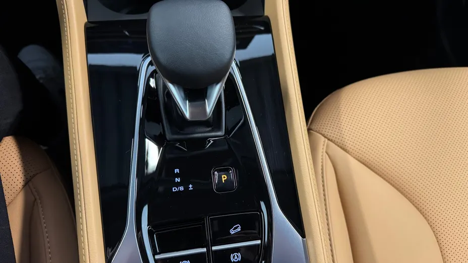 MG HS HS 1.5 T-GDI Exclusive DCT