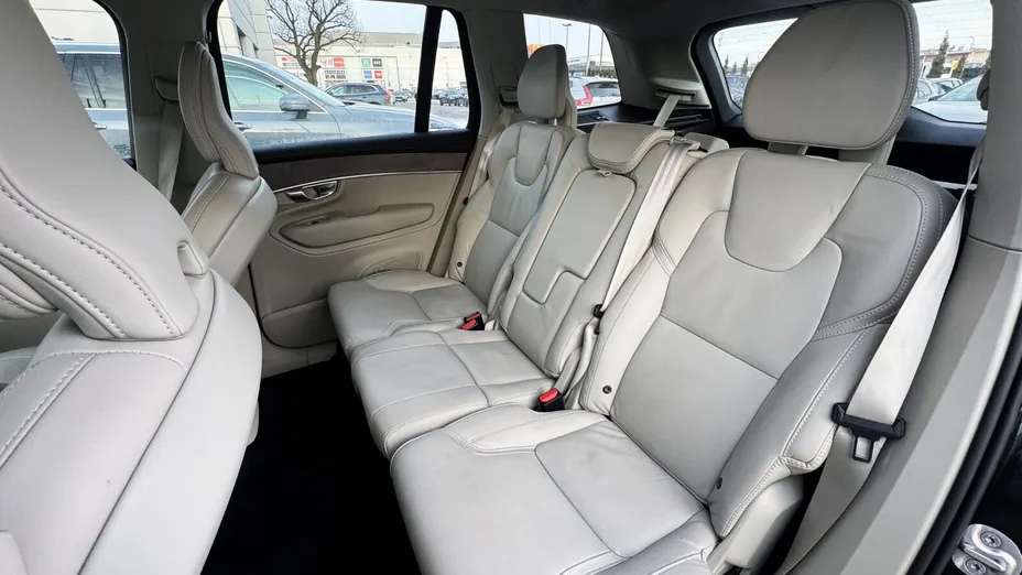 VOLVO XC90 XC90 B5 B AWD Plus Dark 7os aut