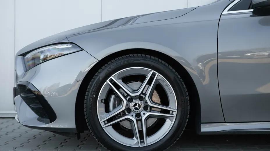 MERCEDES-BENZ A Klasa A 200 AMG Line 7G-DCT
