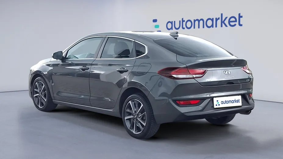 HYUNDAI i30 i30 Fastback 1.5 T-GDI 48V Smart DCT