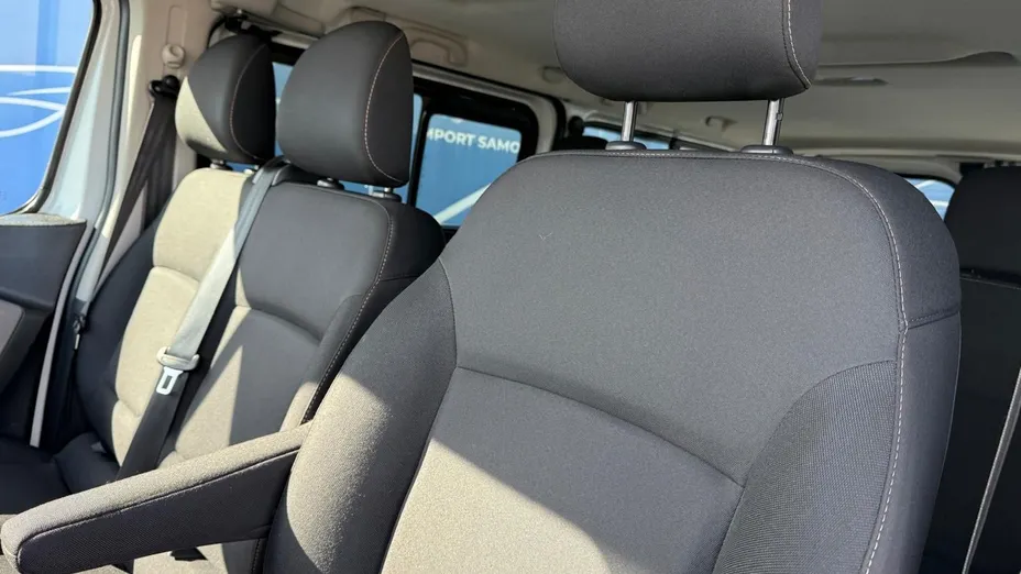 RENAULT Trafic -