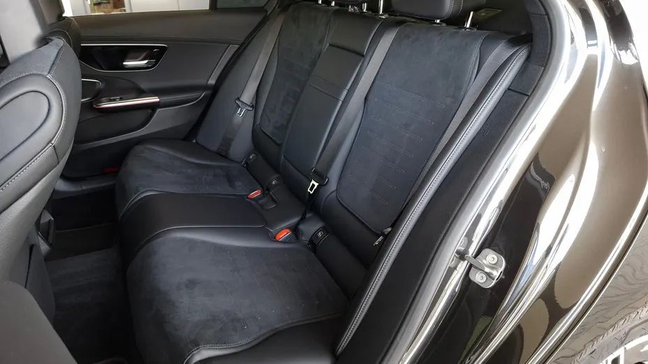 MERCEDES-BENZ C Klasa C 180 mHEV Business Edition
