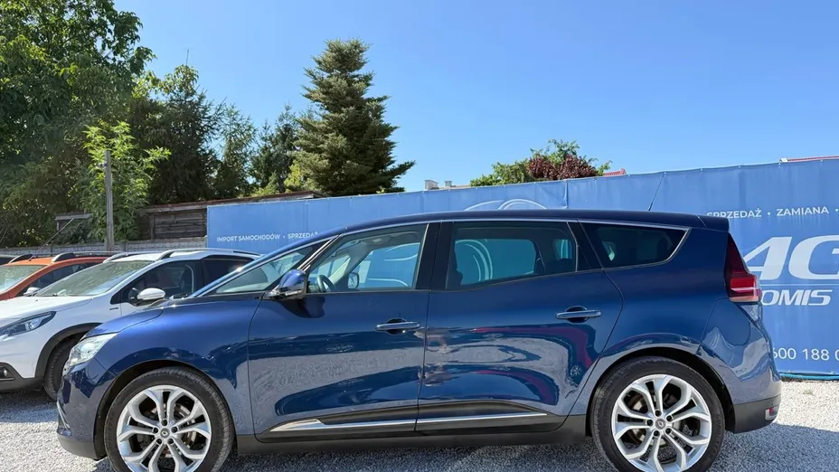 RENAULT Grand Scenic -