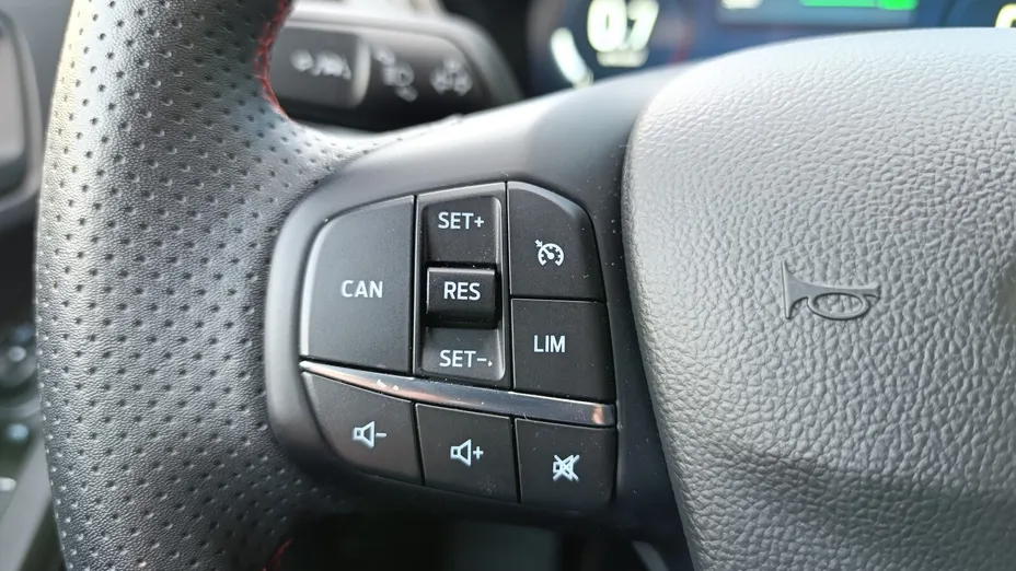 FORD Focus Focus 1.5 EcoBlue ST-Line X aut