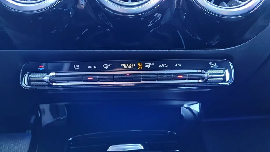 MERCEDES-BENZ CLA CLA 180 mHEV Progressive 7G-DCT
