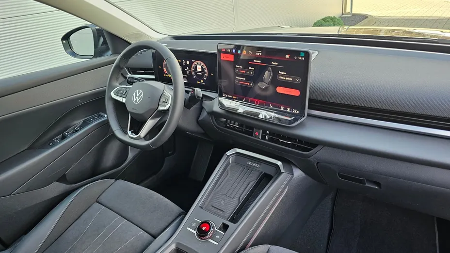 VOLKSWAGEN T-ROC T-ROC 1.5 eTSI Style DSG Nowy