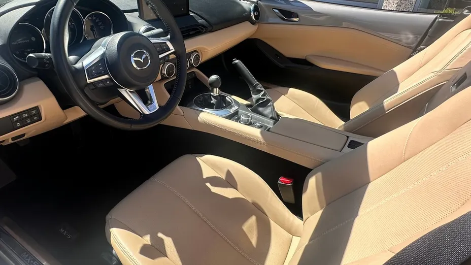 MAZDA MX-5 MX-5 1.5 Kazari