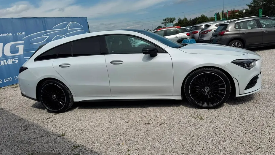 MERCEDES-BENZ CLA CLA 200 d AMG Line 8G-DCT
