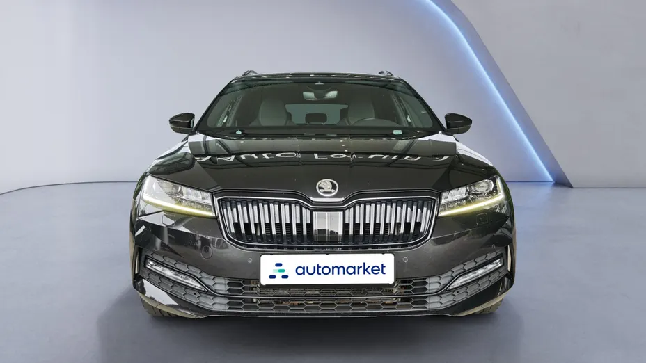 SKODA Superb Superb 2.0 TDI SCR 4x4 Sportline DSG
