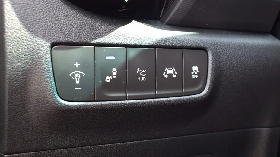 HYUNDAI Kona Kona 1.6 CRDi Premium 4WD DCT