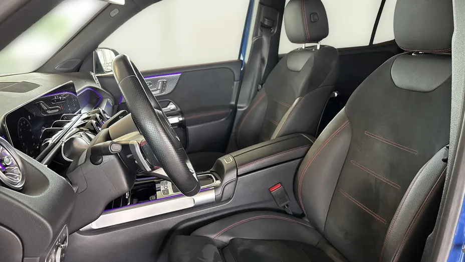 MERCEDES-BENZ GLB GLB 200 mHEV AMG Line 7G-DCT