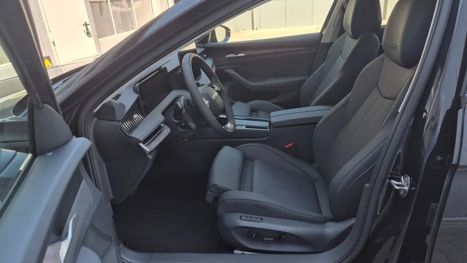 SKODA Superb Superb 2.0 TDI SCR 4x4 L&K DSG Nowy