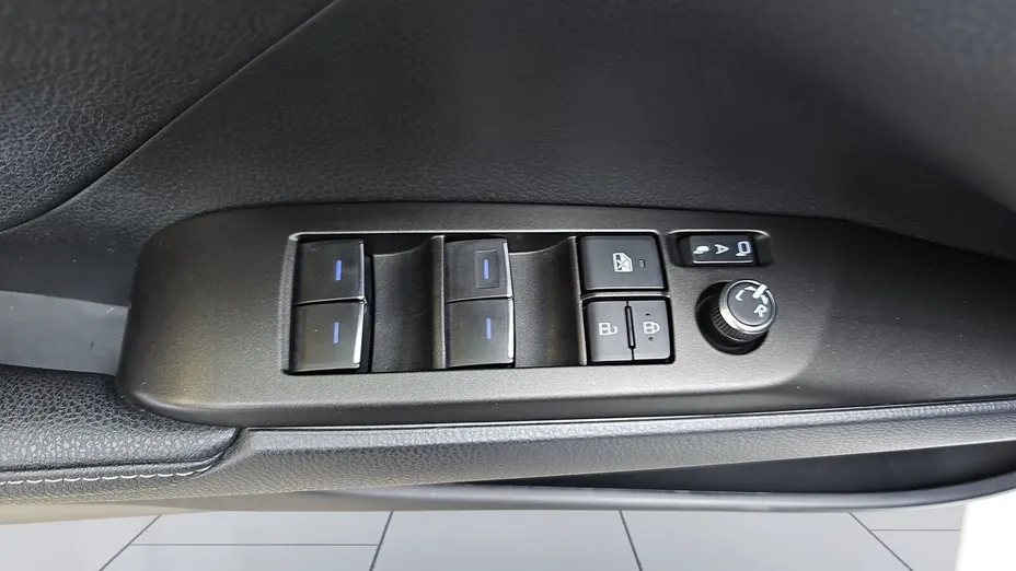 TOYOTA Camry Camry 2.5 Hybrid Prestige CVT