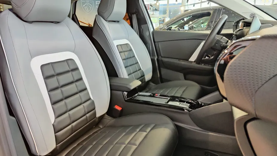 CITROEN C4 e-C4 EV156 54kWh Extended Range Max Nowy