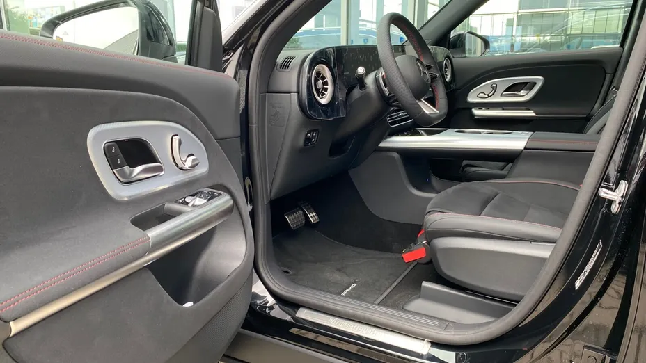 MERCEDES-BENZ GLB GLB 200 mHEV 4-Matic 8G-eDCT