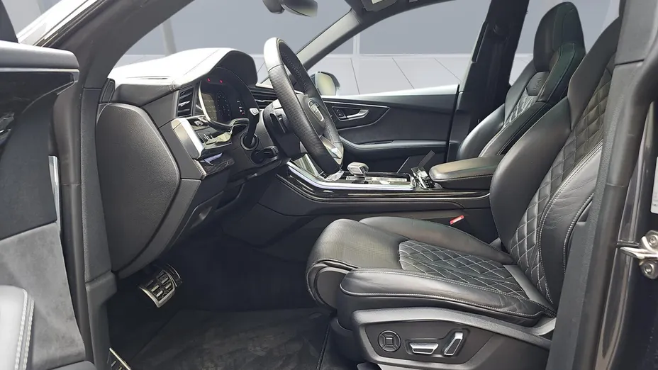 AUDI Q8 / E-Tron Q8 50 TDI mHEV Quattro Tiptronic