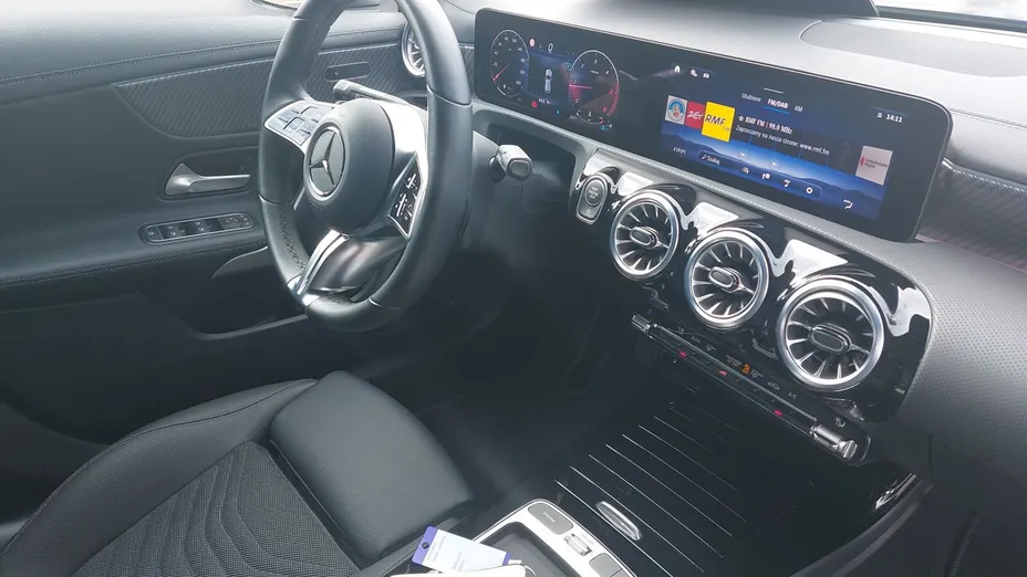MERCEDES-BENZ CLA CLA 200 d Progressive 8G-DCT